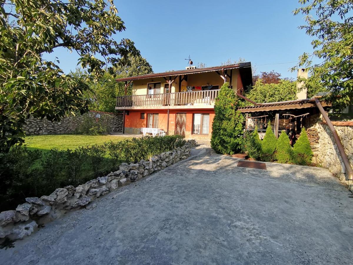 הוילה וארנה Sunset House מראה חיצוני תמונה